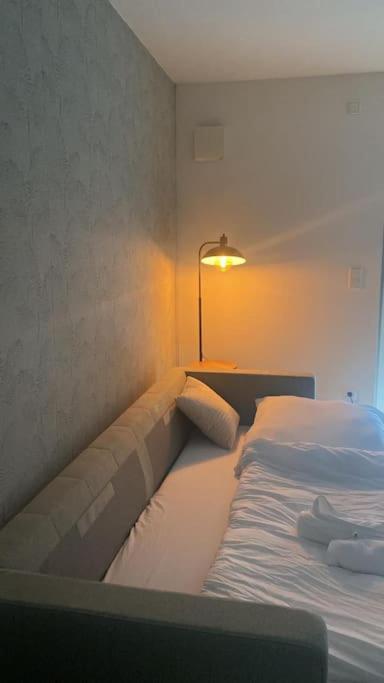 Doreyhome P5 - Zentrale Apartment Fuer 5 Pers Nahe Der Altstadt - Parkplatz - Wlan Passau Kültér fotó